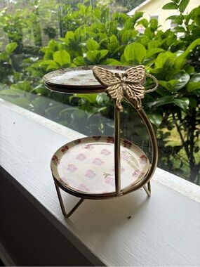 Vintage Decorative Two-Tiered Jewelry Stand